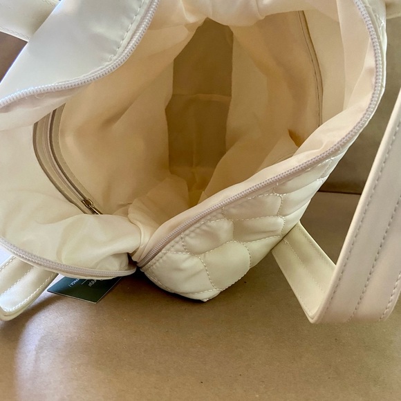 Three-way convertible bag - Picture 2 of 6